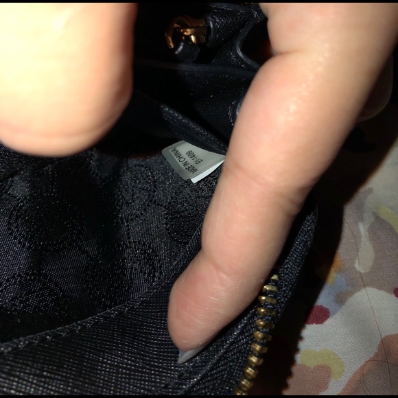 MICHAEL KORS Jet Set Travel Lg Smartphone Wristlet - Picture 4 of 5